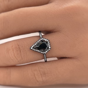 Kite Black Diamond Engagement Ring, Triangle Halo Black Engagement Ring, Pear Halo Ring, Coffin Statement Ring, Unique Engagement Ring