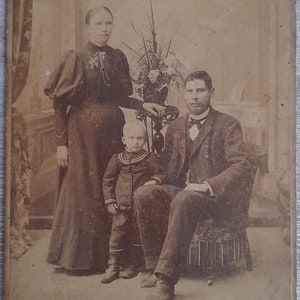 Cabinet Card Family Portrait, Antique Photography Studio, Historical Studio Portrait, Antique Photo, 19th Century Photography, Dorpat,