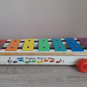 Vintage Fisher-Price Rainbow Xylophone Toy – 1970s Musical Pull Toy, Wood Base, Classic Preschool Toy, Collectible Nursery Decor