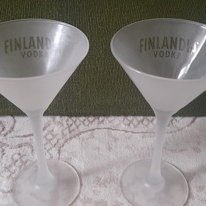 Set of 2 Finlandia Vodka Cocktail Glasses, Plexiglass Martini Glasses, Vodka Cocktail Glass Set, Finlandia Barware, Vintage Branded Glasses