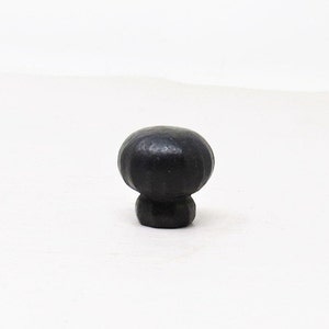Round Pyramid Knob