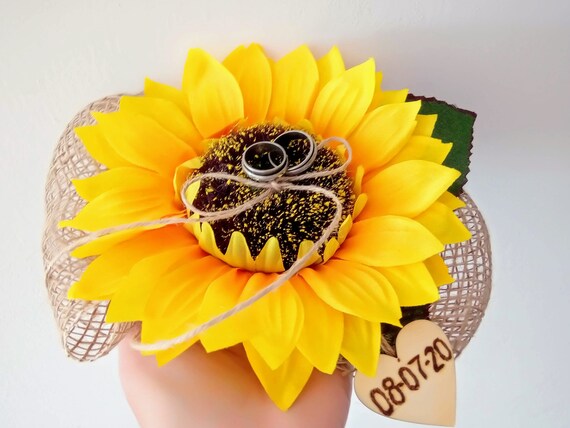 wedding ring on sunflower in garden on sunrise morning stock image - image of farm field 144168653 on sunflower wedding ring pillow