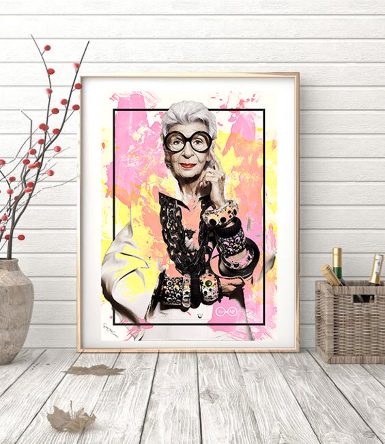 Iris Apfel - Collage, Giclee, fashion, Nueva York, watercolor, woman, interior design, illustration, print, home decor, poster, elegant- 