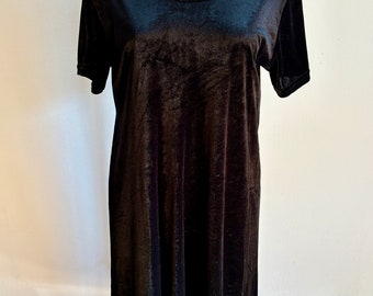 90 Velvet Dress
