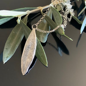 Silver olive leaf necklace, Nature Leaves, Unique necklace, Leaf jewelry, Daily necklace, Brithday gift for her, Olive leaf pendant