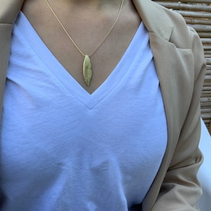 Long gold olive leaf necklace, Nature Leaves, Unique necklace, Leaf jewelry, Daily necklace, Brithday gift for her, Olive leaf pendant