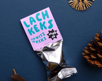 Christmas Laughing Cookie – Fortune Cookie with Christmas Joke – Vegan – Small Gift for Advent – Funny Decoration & Gift for Christmas