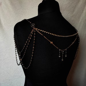 Wedding Shoulder Necklace, Bridal Shoulder Chain Jewelry, Statement bridal necklace, Dress Pearl Necklace, beaded capelet, Body jewelry