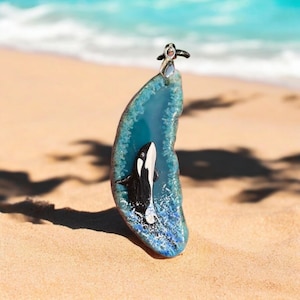 Hand-Painted Orca Agate Slice Pendant: Ocean Beach Necklace