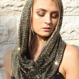 Dripping in Gold Rave Hood image 2