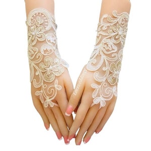 bridal gloves, lace gloves, bridesmaid gift, wedding accessories, bridal accessories, wedding day gift