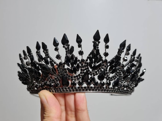 halloween wedding hair accessories black wedding hair accessories goth wedding accessories vampire tiara bridal hair crown queen saphire