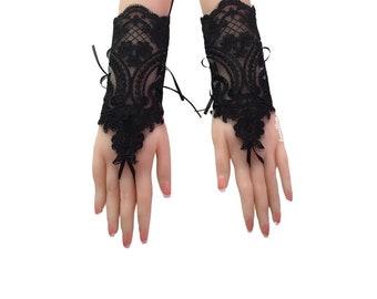 Black lace gloves, bridal gloves, wedding gloves, lace gloves, bridesmaid gift, Halloween wedding, bridal accessories