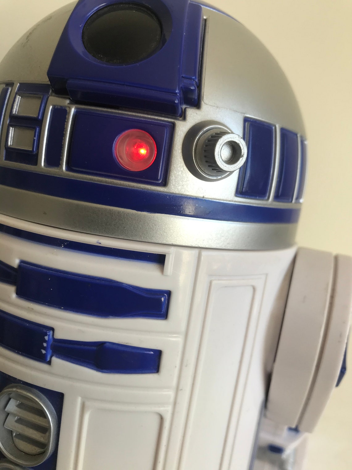 Star wars R2D2 battery powered model robot. Collectables/Star | Etsy
