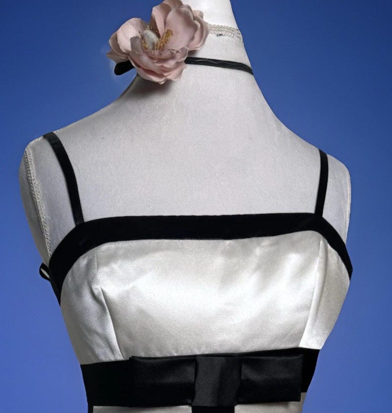 Vestido vintage sin tirantes BCBG Max Azria color marfil / Boda / Inspirado en Chanel / Lujoso imagen 8