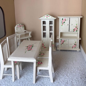 8pc White Dollhouse Dining Room Furniture Set – Table, Chairs, High Chair, Buffet, Cabinet – Miniature 1:12 Kitchen with Flowers