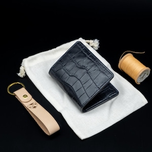 Slim Black Alligator Card Wallet, Handcrafted Leather Cardholder with 6 slots. image 11