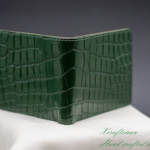 Cartera de lujo para hombre, cartera de piel de caimán verde oscuro para hombre, hecha a mano a pedido, una idea de regalo para él.