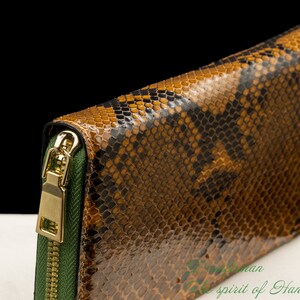 Slim and Elegant Profile - 4.3 x 7.9 x 1.2 inches