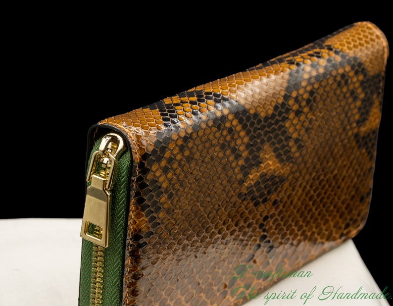 Slim and Elegant Profile - 4.3 x 7.9 x 1.2 inches