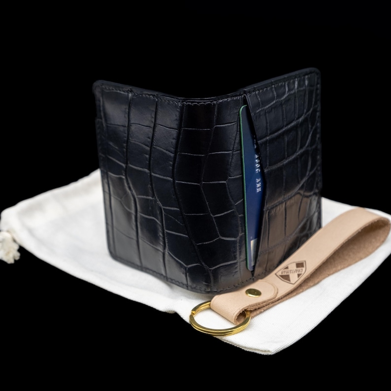 Slim Black Alligator Card Wallet, Handcrafted Leather Cardholder with 6 slots. image 3