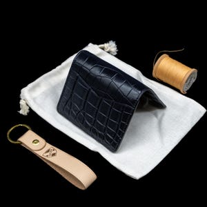 Slim Black Alligator Card Wallet, Handcrafted Leather Cardholder with 6 slots. image 1