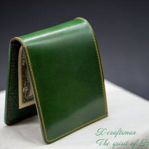 Cartera con clip para billetes Cordovan de concha verde, diseño original minimalista, una cartera que durará toda la vida: una idea de regalo para él.