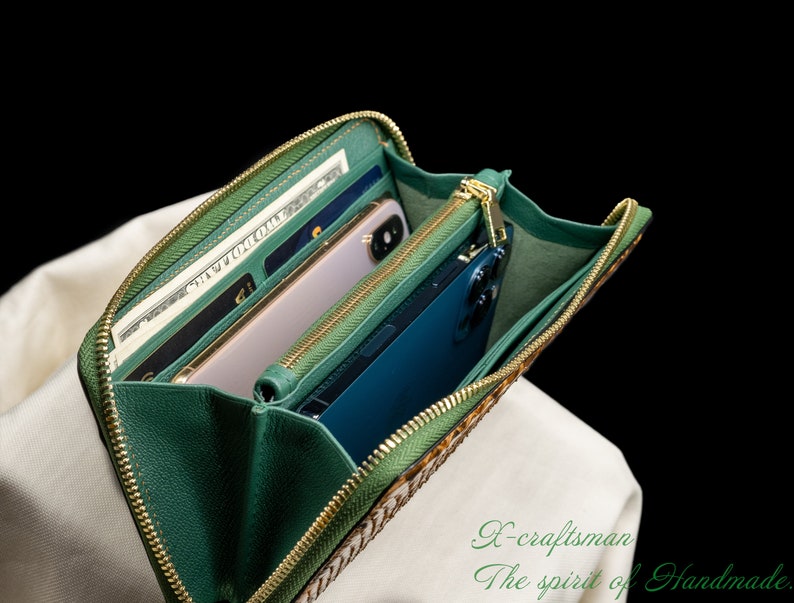 Functional Design with 12 Card Slots and 2 Cash Compartments