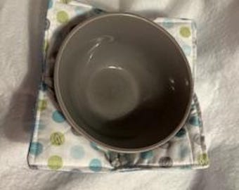 ciotola accogliente per cibi caldi e freddi