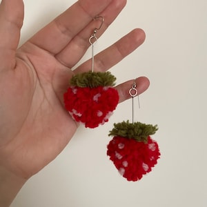 Strawberry Pom Earrings / Yarn Earrings