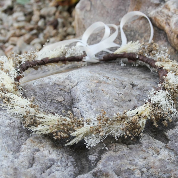 Couronne de fleurs séchées de souffle de bébé - couronne florale blanche naturelle - couronne de fleurs de mariée boho - halo floral de souffle de bébé