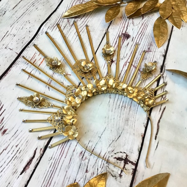headpiece goddess