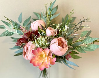 Blush succulent bridal bouquet - Boho wedding bouquet - silk flower bouquet - Eucalyptus bouquet