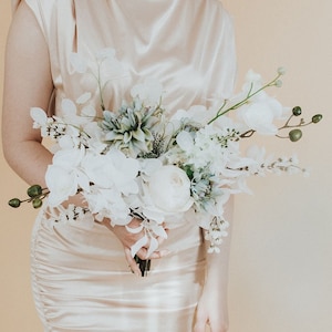 White orchid bridal bouquet - Assymetric bouquet - boho flower bouquet - faux flower bridal bouquet