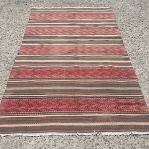 5x8 Vintage Turkish Area Kilim Rug, Kilim rug for livingroom, bohemian Kilim Rugs, 5’x8’ft , Kelim Teppich, Tapis, large wool kilim,