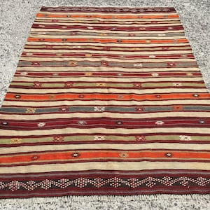 5x7 kilim rug, Wool Kilim Rug, Vintage rug, Turkish Rug, Home living rugs, 5’2”x 7’7” ft, Home rug, Handwoven area rugs, handmade rug,