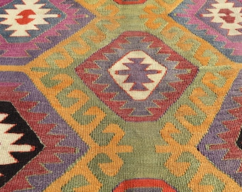 5x7 Vintage Turkish kilim rug - Area kilim rugs for living room