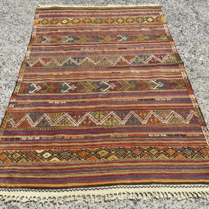 Area kilim rug, kelim Teppich, vintage turkish kilim, Anatolian rug, Turkish Kilim, 5&#39;3&quot; x 8&#39;9&quot; ft, rugs for living room, tribal carpets,