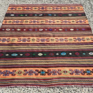 Area kilim Rug, Turkish embroided Kilim Rug, vintage kilim rug, Area Rug, bohemian rug, teppich Kelim, 5&#39;7” x 8’11” ft, rug for outdoor,