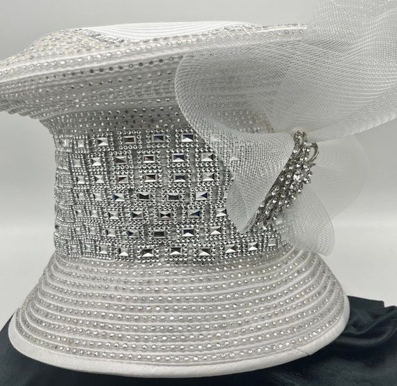 Stunning White 5 Star⭐ Rated Church Brunch Hat With Elegant Rhinestone Brooch Beloved Millinery | Accessories | Stunning White 5 Star  main image 4