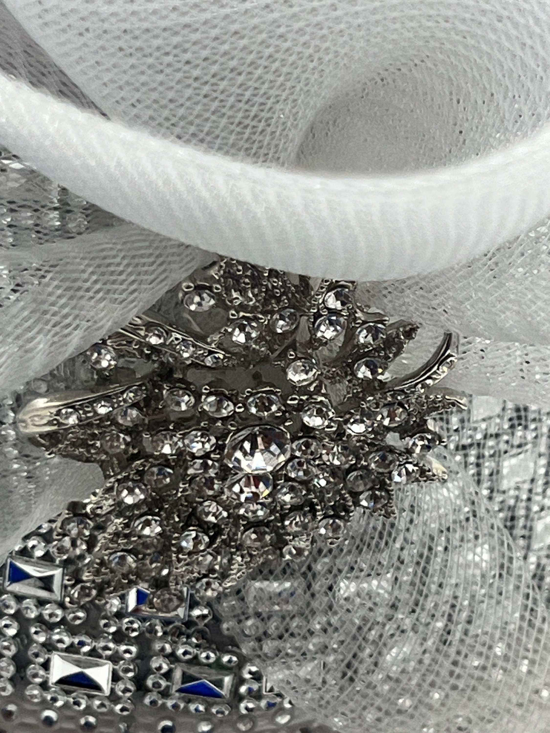 Elegant White Wide Brim Hat Rhinestone  Brooch Church Business Brunch Wedding M23157 ( White ) Kentucky Derby hat, Church hat, Wedding hat  main image 2