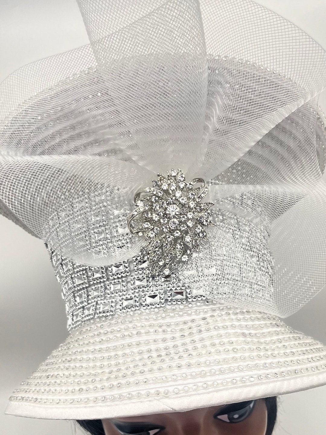 White Church Hat: Rhinestone Brooch, Silver Trim, Crinoline  display picture 1