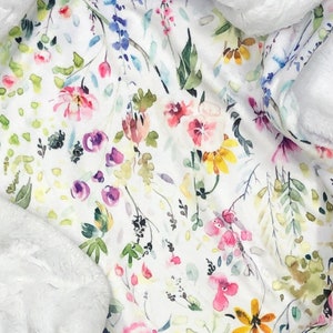 Floral Girl Blanket Floral LoveyPersonalized Wildflower Minky BlanketFloral Crib BeddingGirl Baby Gift White Minky Fur