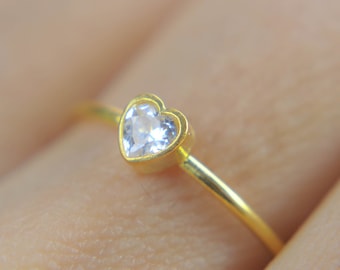 Heart Diamond Ring, Gold Promise Ring, Gold Heart Ring, Rose Gold Promise Ring, Promise Rings for Her, Heart Engagement Rings, Rings for Her