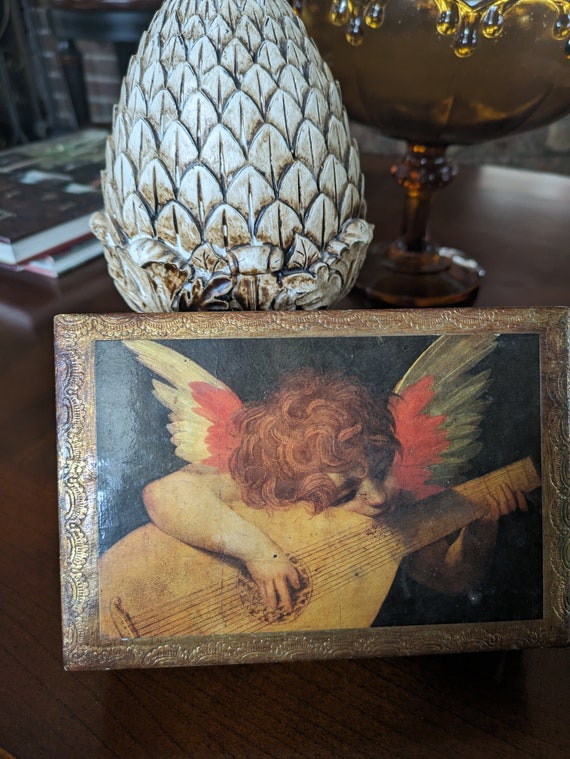 Beautiful Angel Cherub Trinket Box - image 8