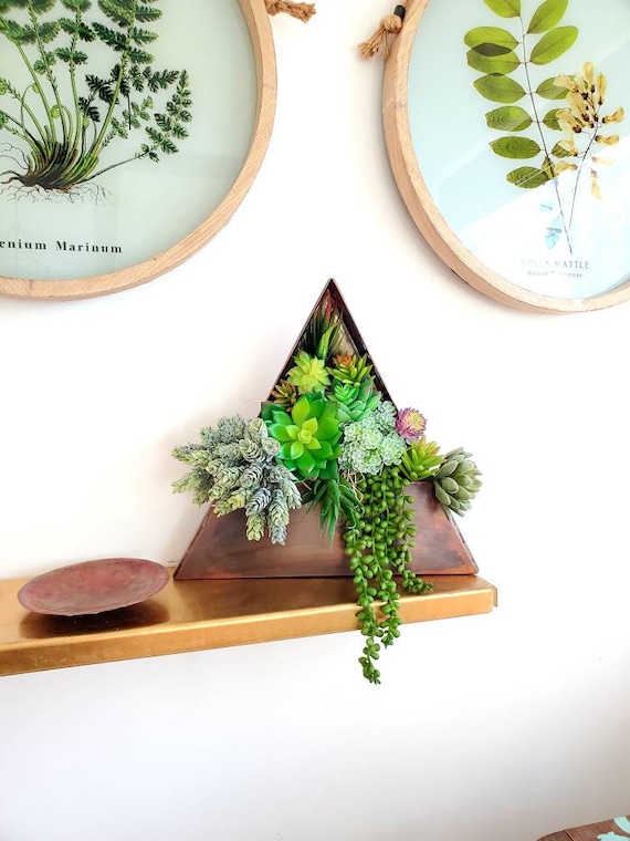 Copper Triangle planter - Metal Planter - Pocket Planter - Wall Planter - Hanging Planter