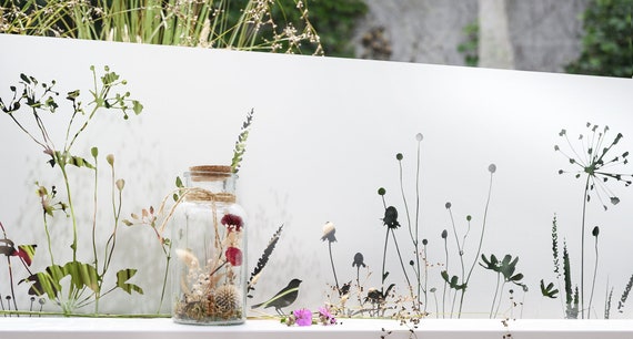 Fensterfolie Sichtschutzfolie in Sandstrahloptik selbstklebend blickdicht mi Motiv Wildblumen Gräser G425