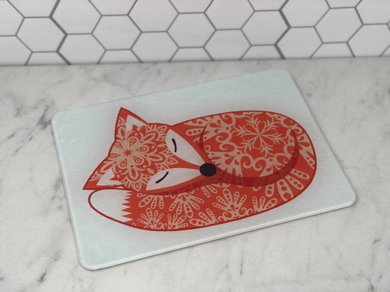 MugFirm Sleeping Fox Cutting Board - Thumbnail 3