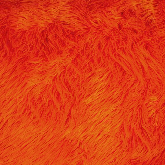 FabricLA Shaggy Faux Fur by The Yard | 144 inch x 60 inch | Craft & Hobby Supply for DIY Coats, Home Decor, Apparel, Vests, Jackets, Rugs, Throw