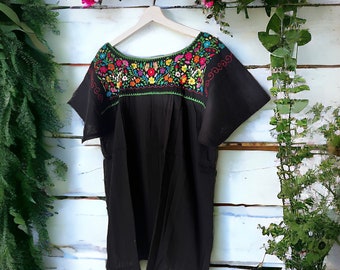 Mexikanische Bluse XL Dame handgemachte Stickerei, Boho Geschenk für Mama